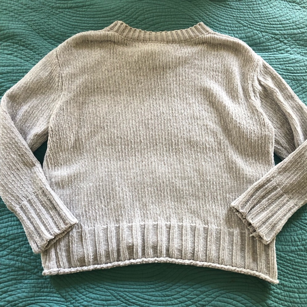 Crop Sweater - Picture 2 of 2